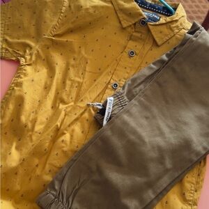 Kenneth Cole Mustard Shirt and Olive Pants Set